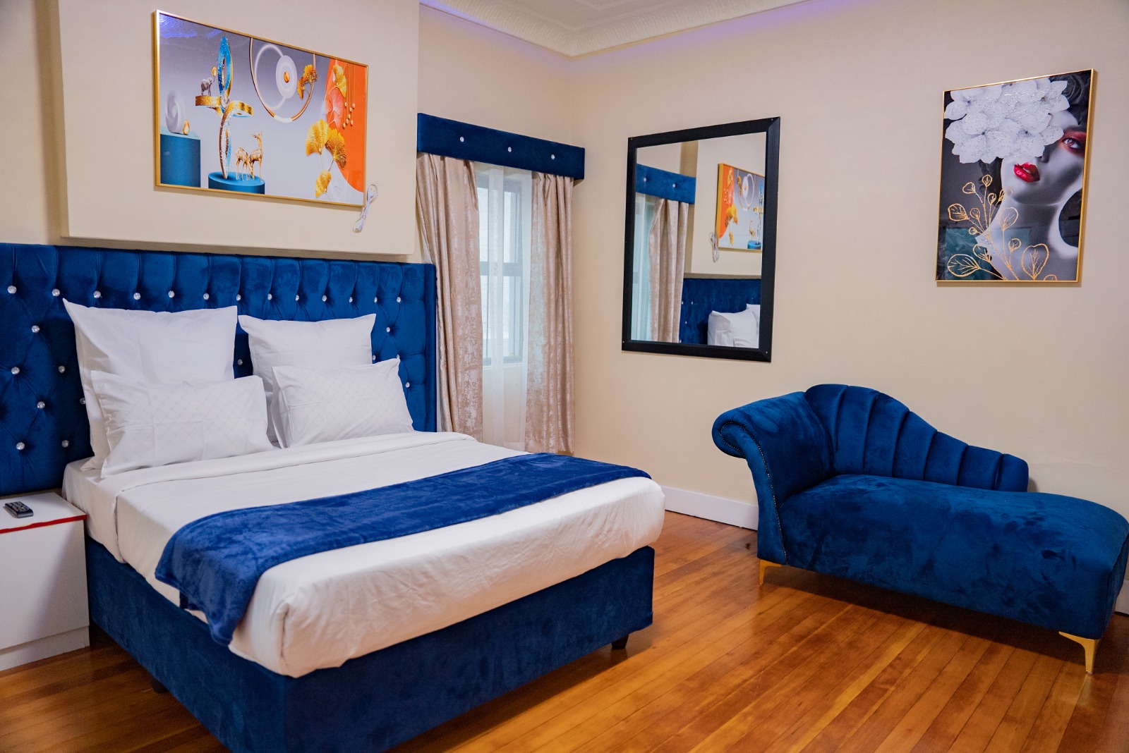 Executive Room